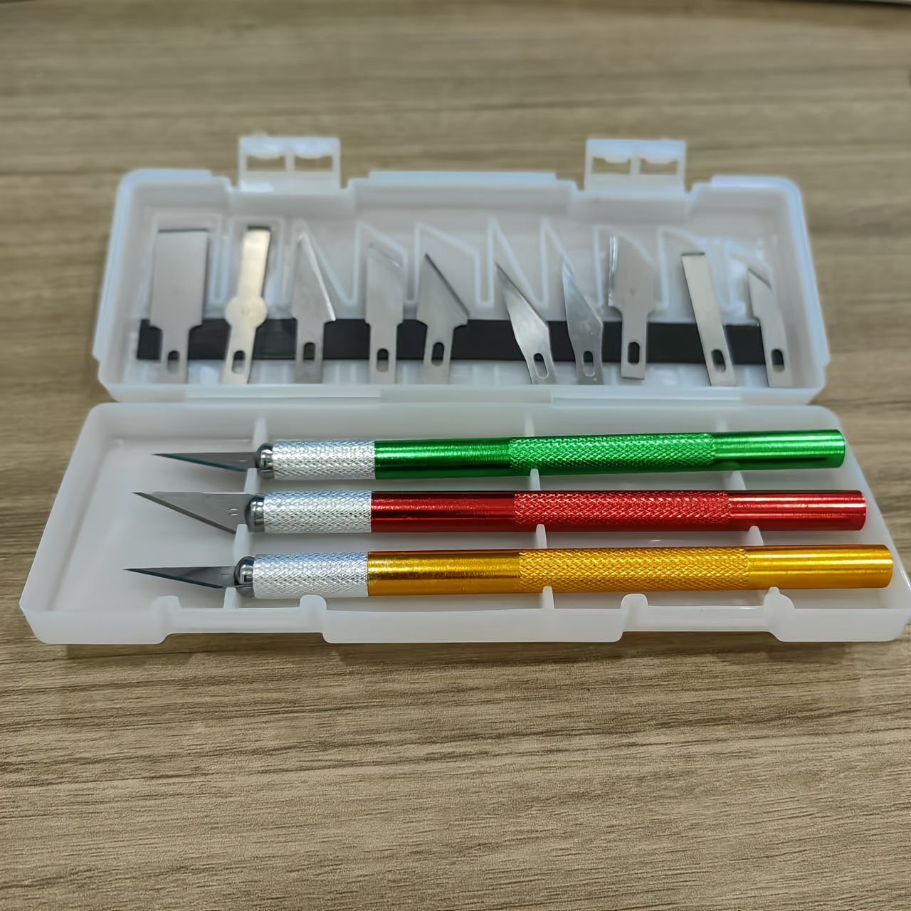 Art Craft Knife - 13 ultra durable aluminum alloy carving